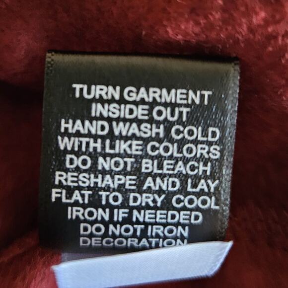 Torrid Fizz The Season Cozy Fleece Sweatshirt -Wine - Torrid 3 - NWT - Picture 10 of 10